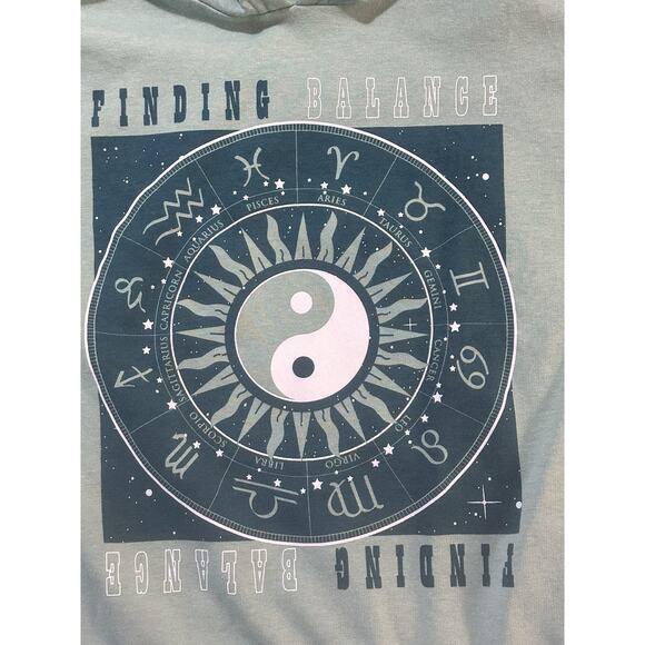 Rebellious One Finding Balance Zodiac Crop Hoodie Sage Green Women’s Medium - Picture 3 of 7